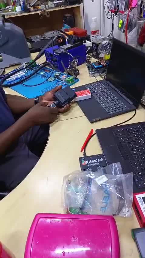 Locksmith video preview